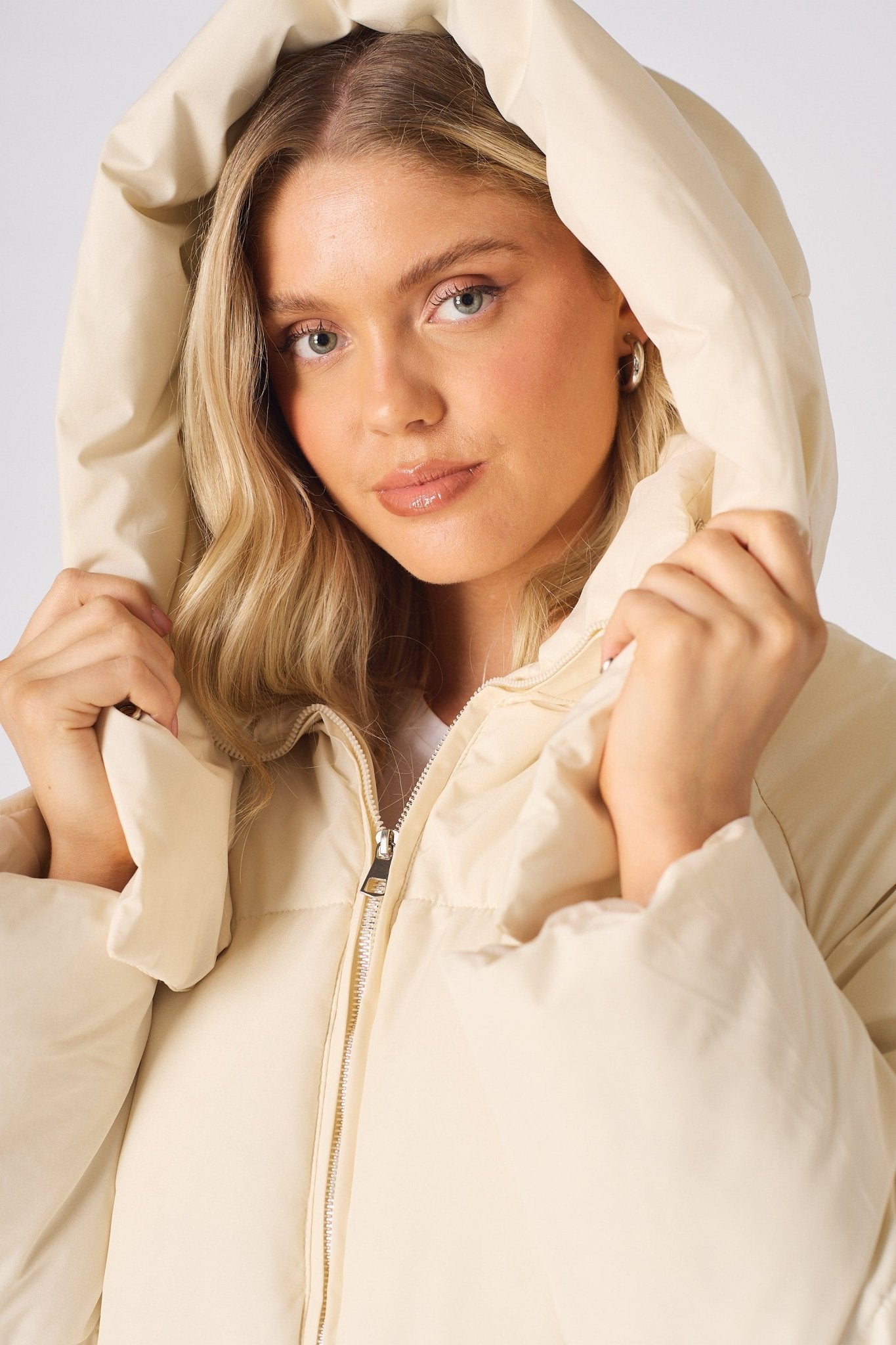 Puffer Hooded Jacket - Beige - JMOJO - Women's puffer