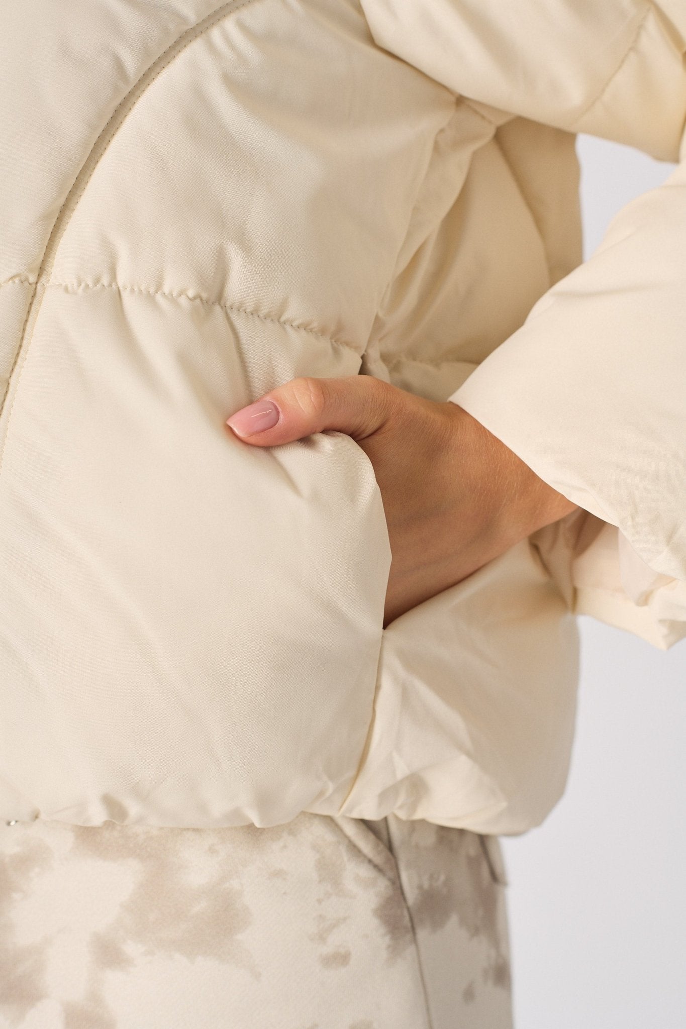 Puffer Hooded Jacket - Beige - JMOJO - Women's puffer