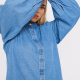 PLUS SIZE BALLOON SLEEVE DENIM SHIRT - LIGHT BLUE - JMOJO - Women's Oversize Denim Shirts