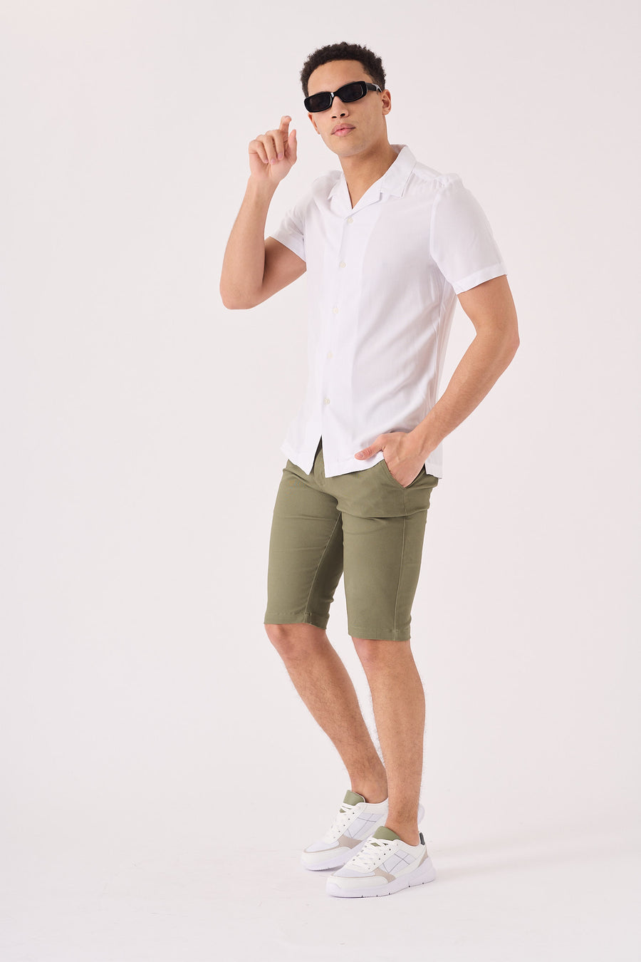 ALSTON Stretch Slim Fit Chino Shorts - Khaki -  Men's Chino Shorts