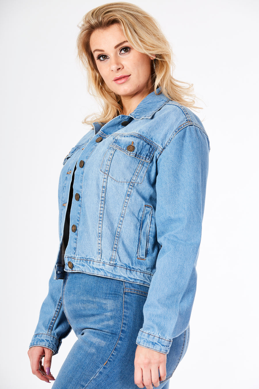 DENIM TRUCKER JACKET - LIGHT BLUE -  Women's Denim Jackets