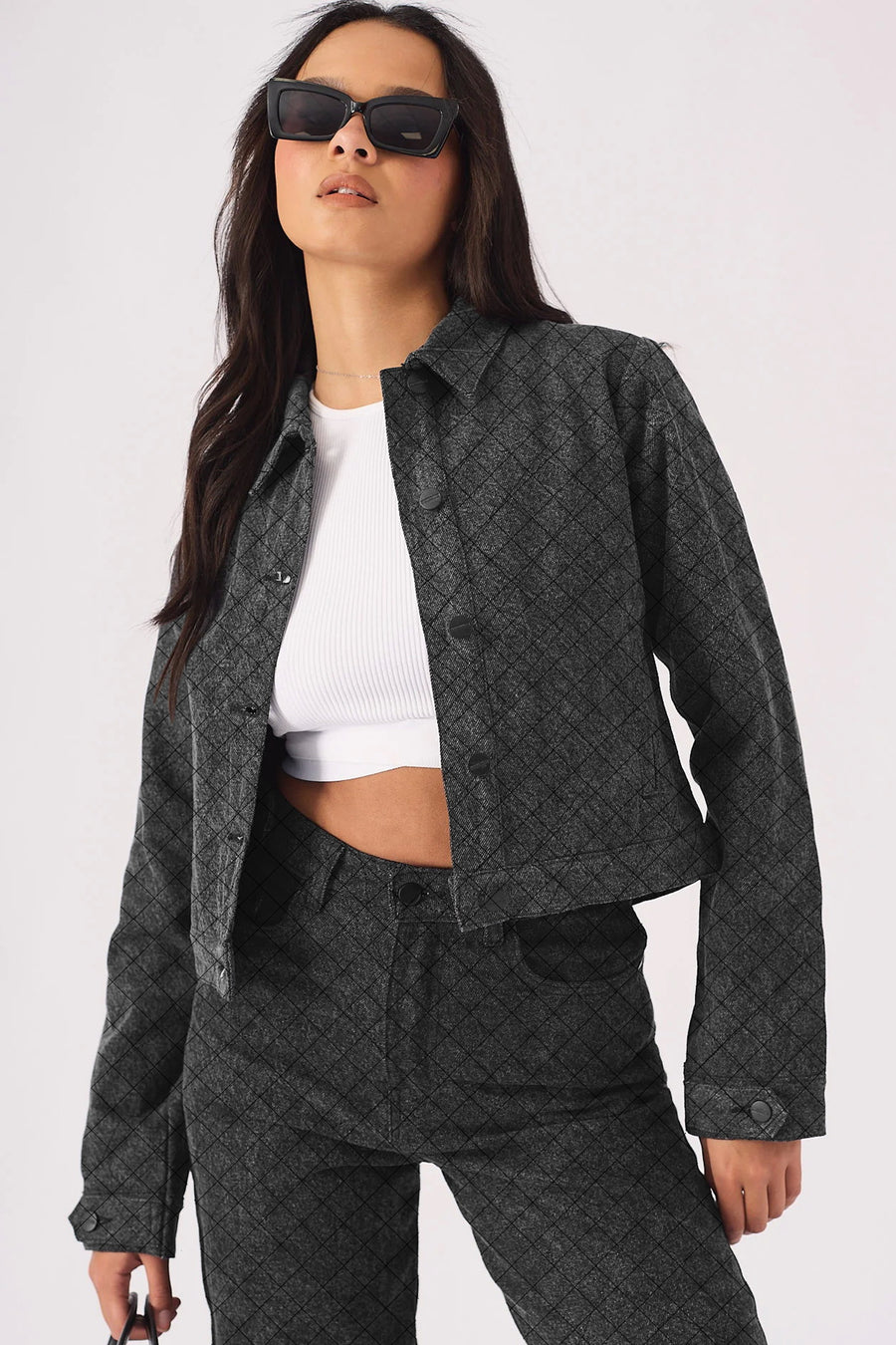 DIAMOND STITCH CROP DENIM  JACKET  - BLACK ACID WASH -  Women's Cropped Denim Jackets