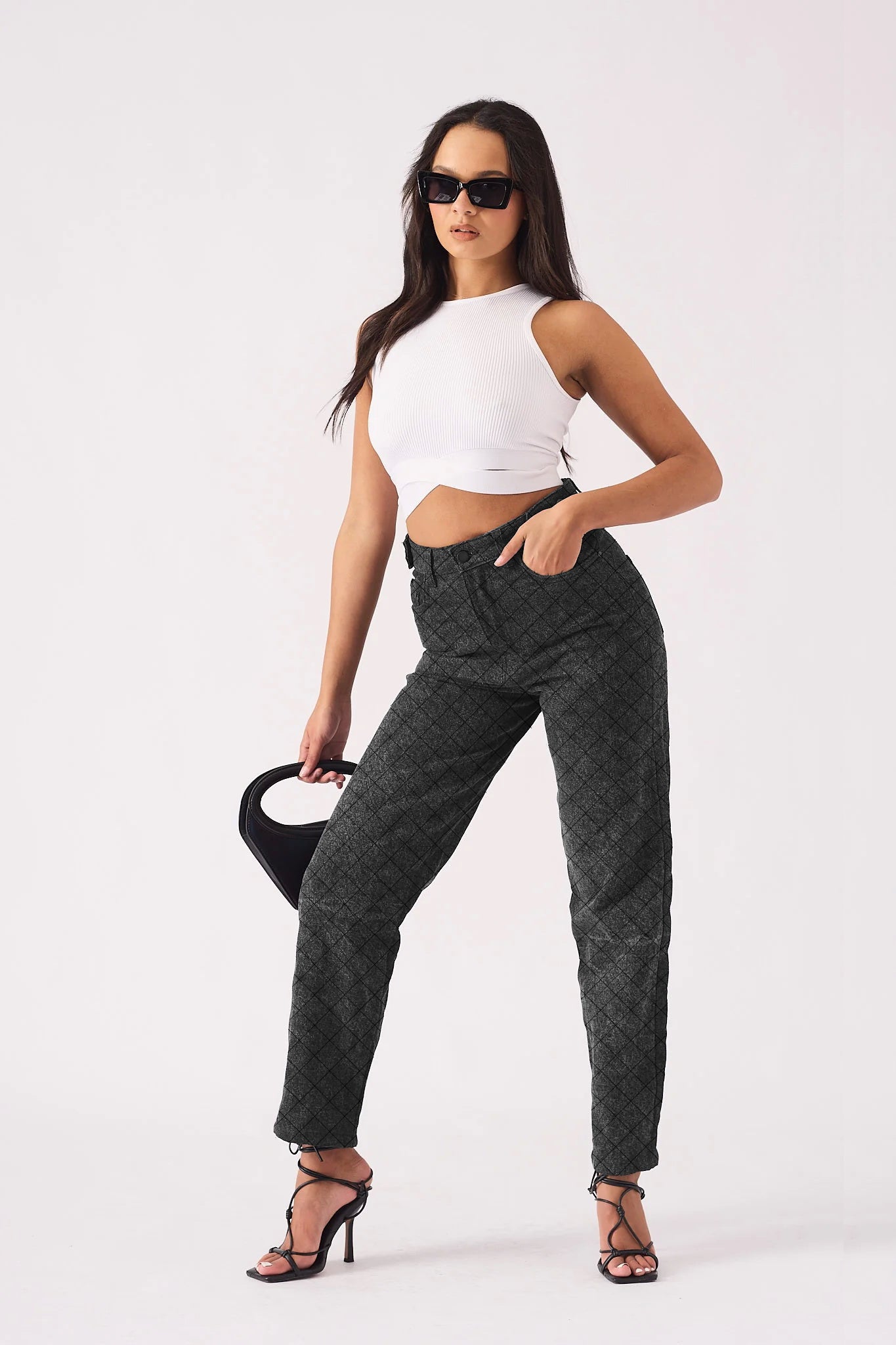 DIAMOND STITCH STRAIGHT LEG JEANS - BLACK ACID WASH -  Women's Straight Leg Jeans