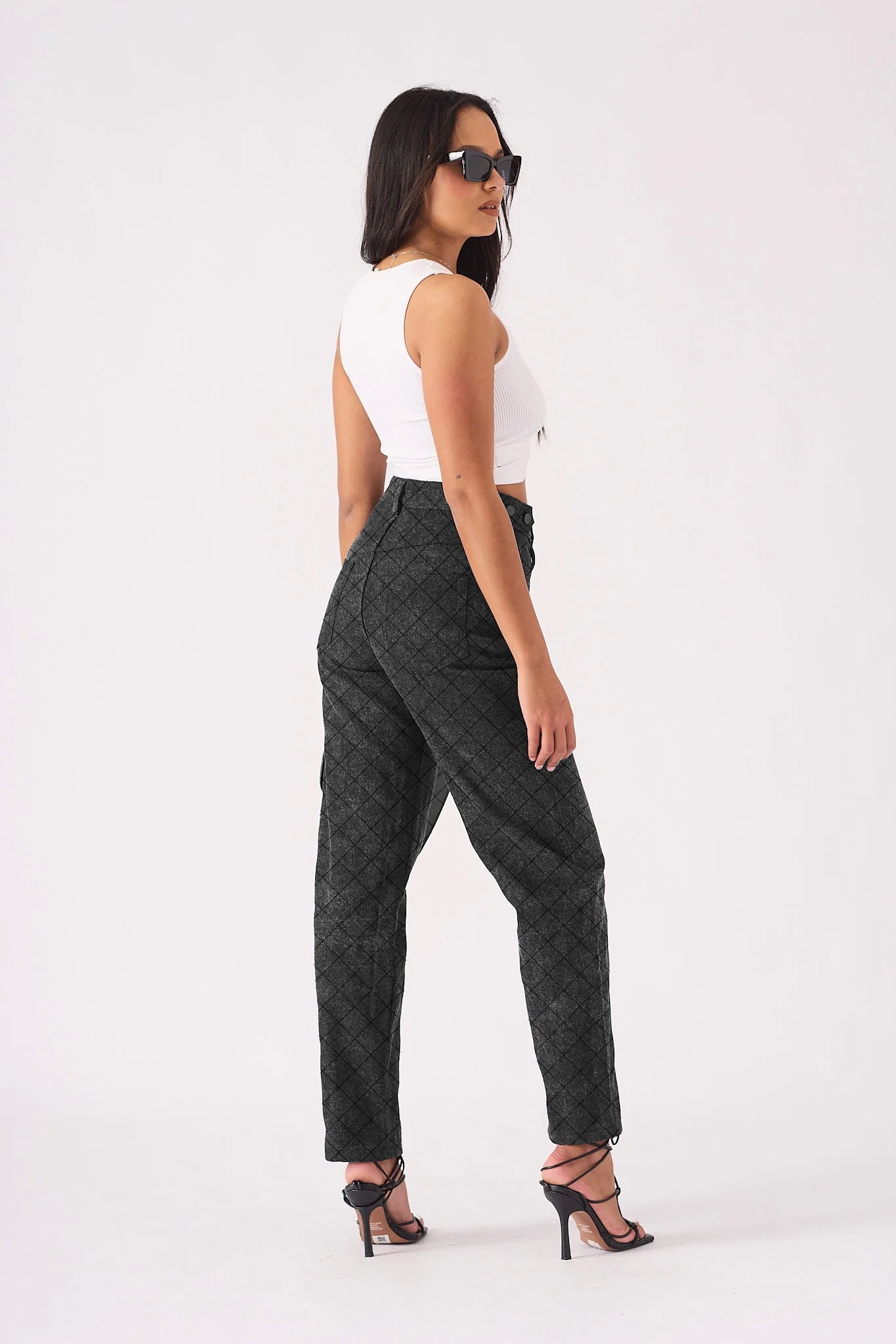 DIAMOND STITCH STRAIGHT LEG JEANS - BLACK ACID WASH -  Women's Straight Leg Jeans
