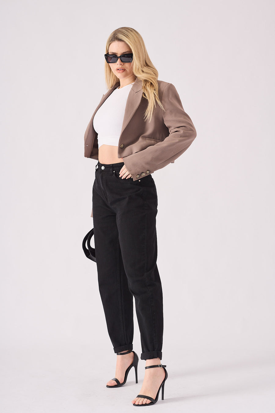 Evora High Waisted Turn Up Straight Leg Jeans - Black -  Women's Straight Leg Jeans