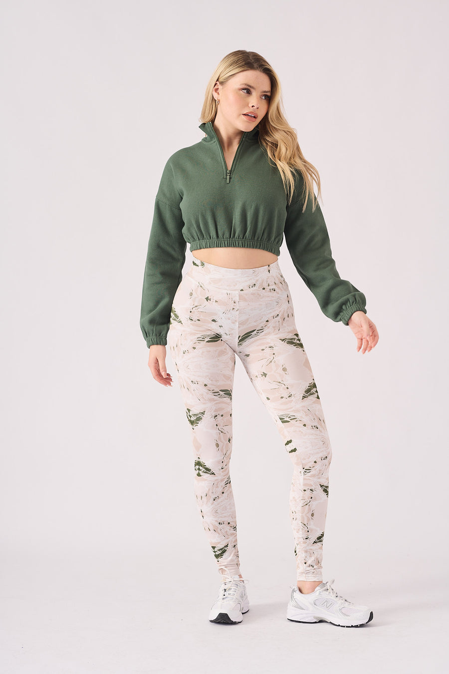 HALF ZIP SWEATSHIRT - GREEN -  Women's Copped Sweatshirts