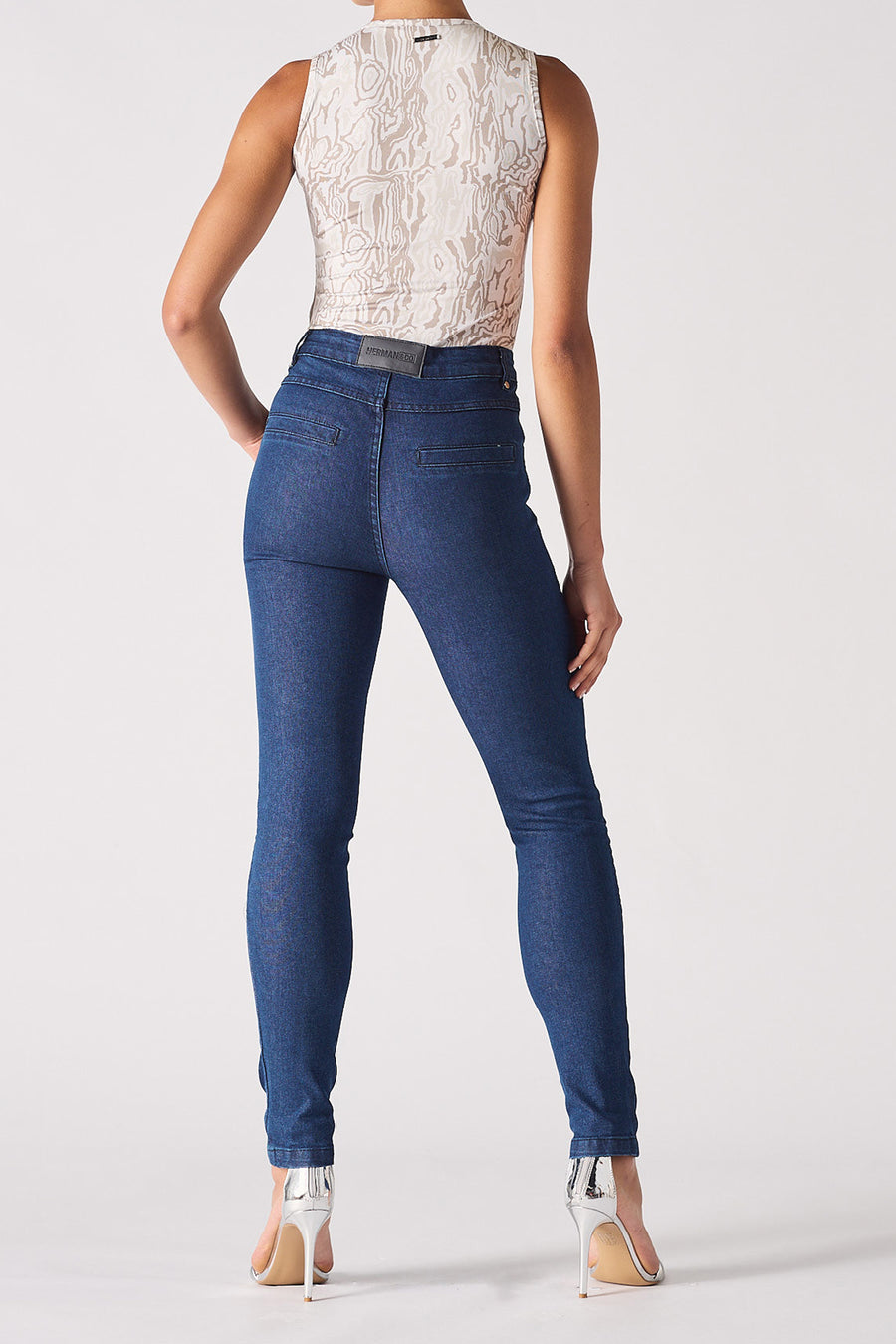 HIGH WAISTED SKINNY JEANS WITH PIN TUCK DETAILS - Blue