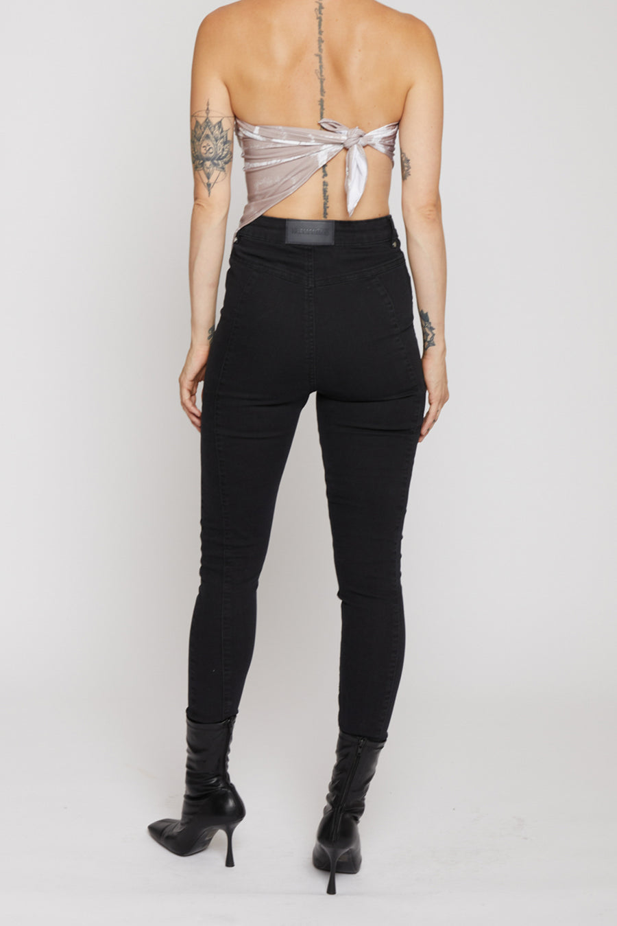 SEAM DETAILED HIGH WAIST SKINNY JEANS - BLACK