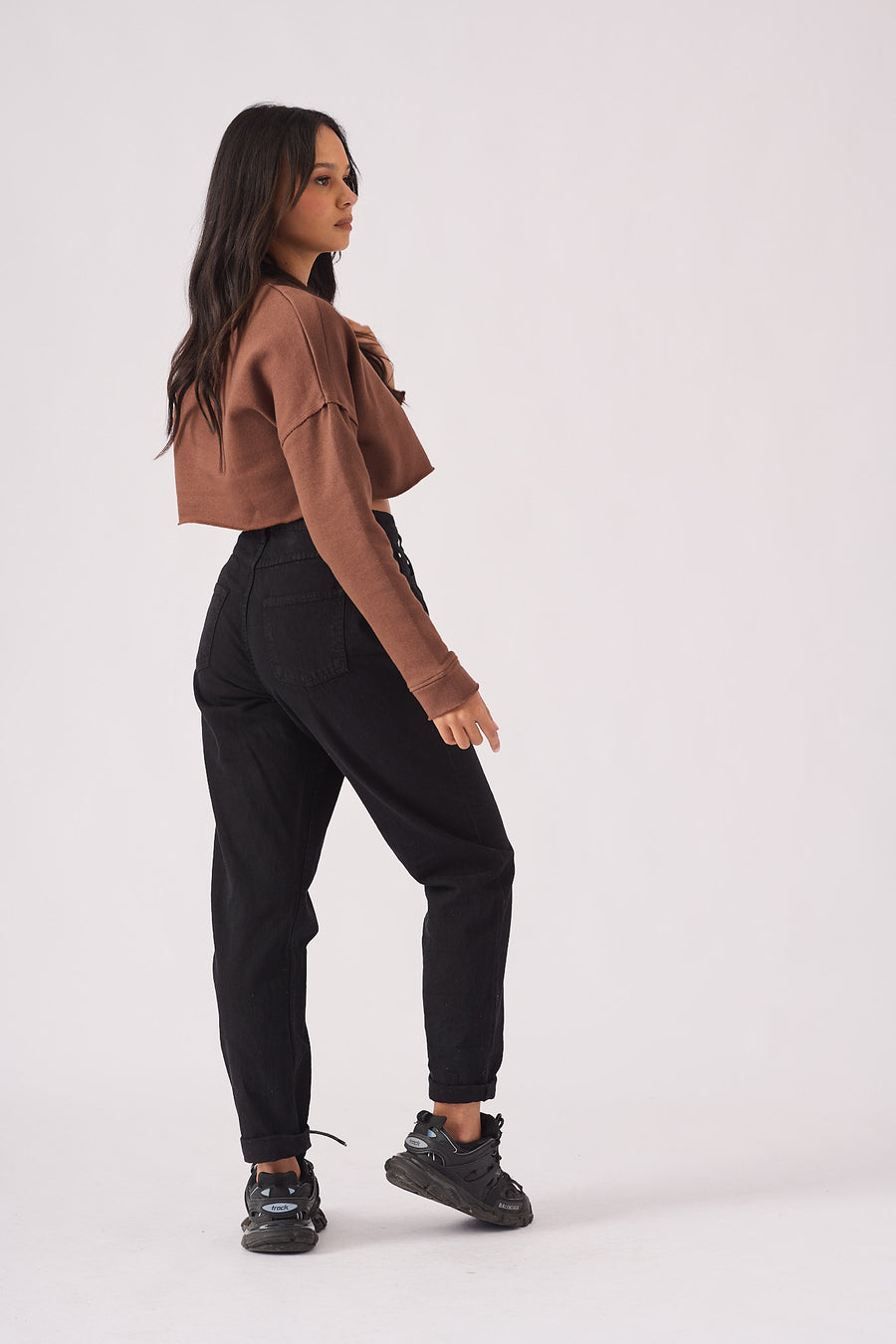 Crew Neck Cropped Jumper - Brown