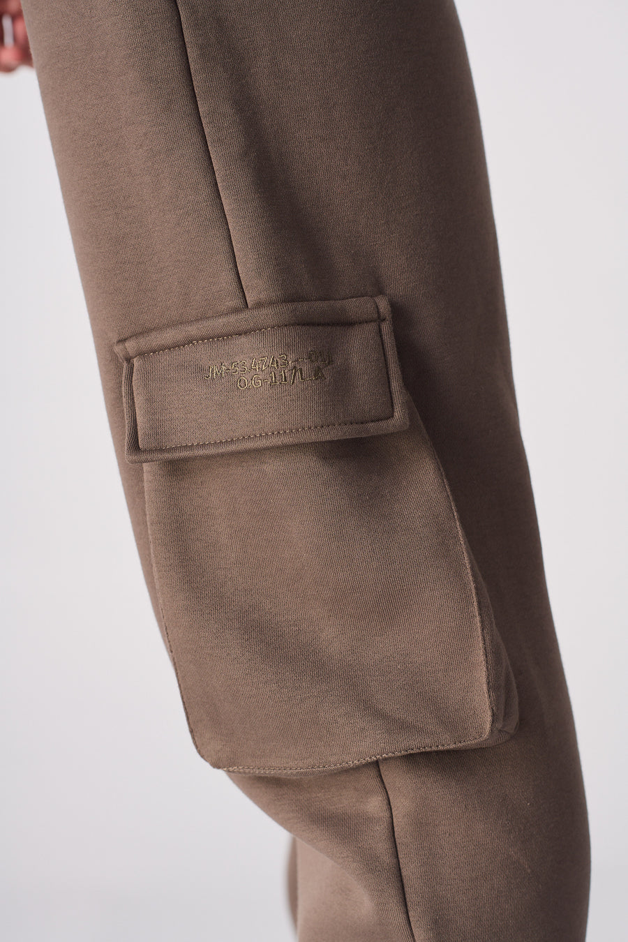 RELAXED FIT CARGO JOGGER - BROWN -  Men's Cargo Joggers