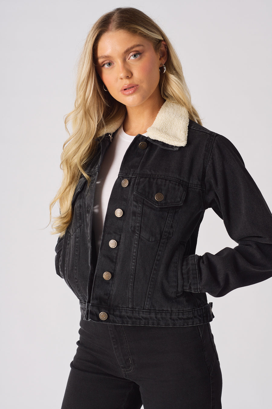 SHERPA COLLAR DENIM JACKET - BLACK -  Women's Denim Jackets Sherpa