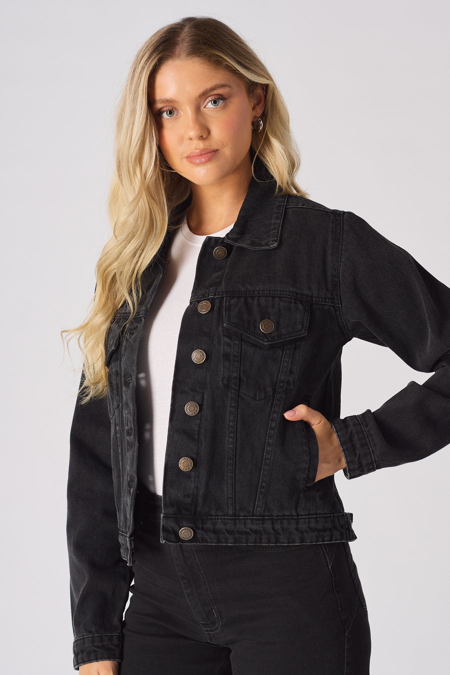 SHERPA COLLAR DENIM JACKET - BLACK -  Women's Denim Jackets Sherpa