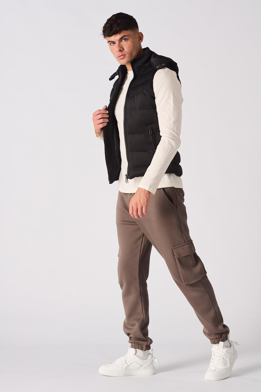 SLEEVLESS PUFFER JACKET - BLACK -  Men's Puffer Jackets