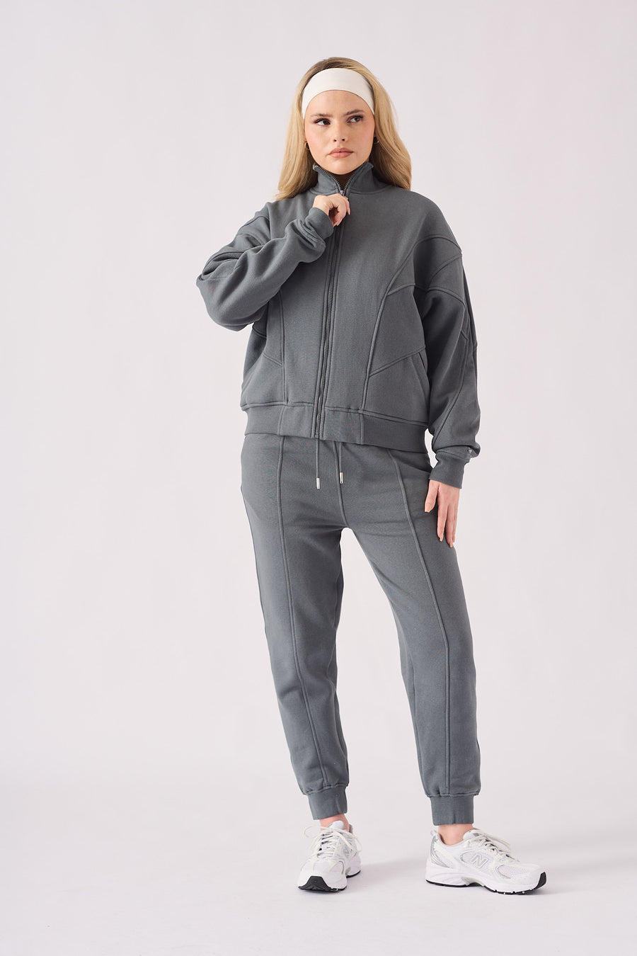 ZIP UP SWEATSHIRT - GREY -  Women's Zip-up Sweatshirts