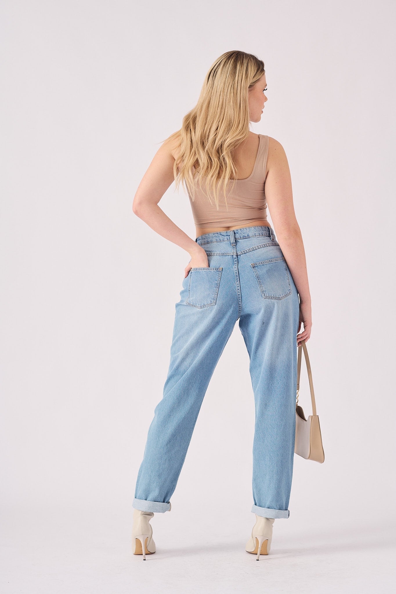 Azmira High Waisted Turn Up Straight Leg Jeans - Light Blue Wash - JMOJO - Women's Straight Leg Jeans