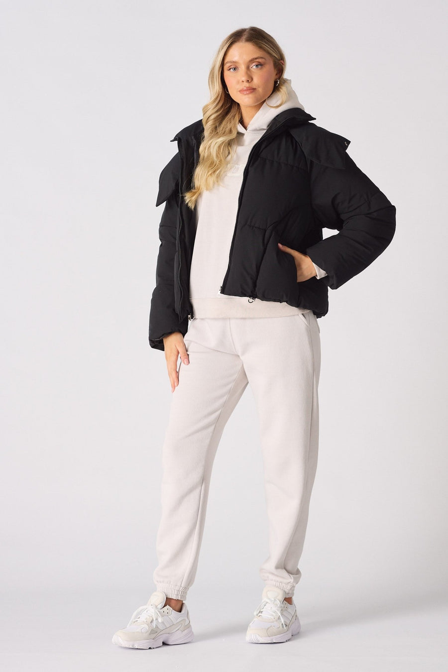 Cinder Puffer Hooded Jacket – Black - JMOJO - Women's puffer