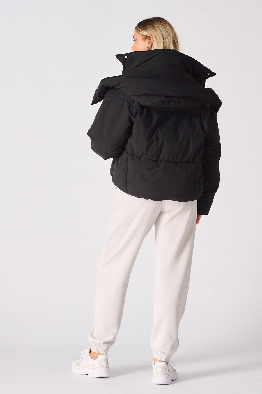 Cinder Puffer Hooded Jacket – Black - JMOJO - Women's puffer