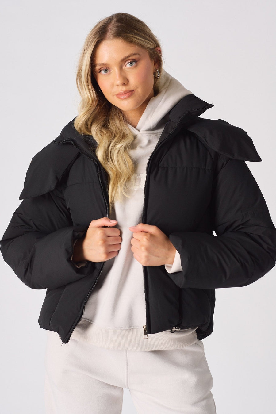 Cinder Puffer Hooded Jacket – Black - JMOJO - Women's puffer