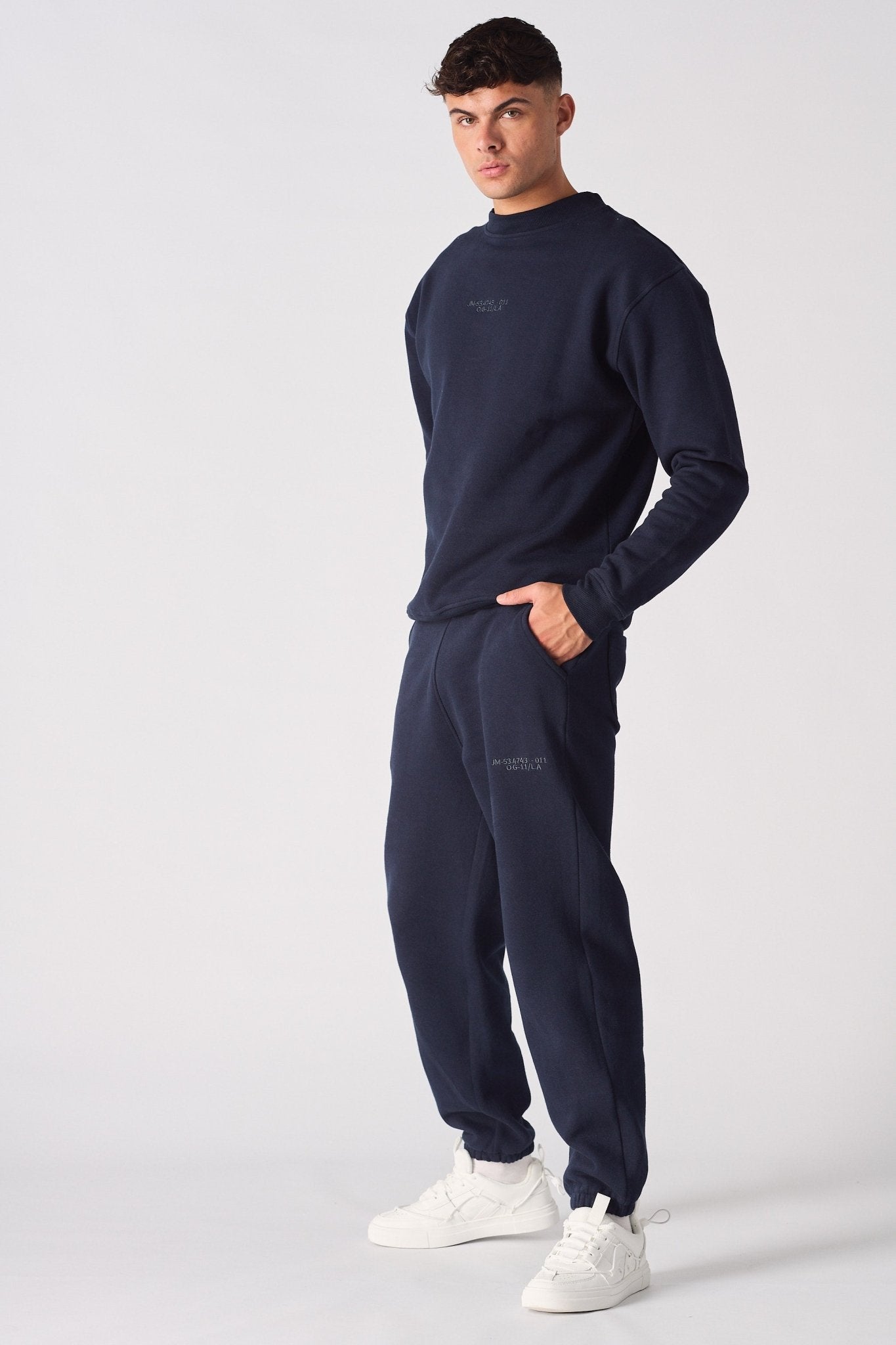 CREW NECK SWEATSHIRT - NAVY BLUE - JMOJO - Men's Sweatshirts
