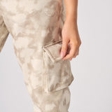 Detailed view of the drawcord waist on the cuffed cargo joggers