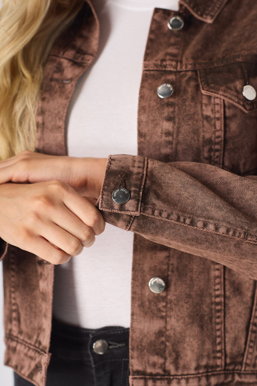 DENIM TRUCKER JACKET - RUST BROWN - JMOJO - Women's Denim Jacket
