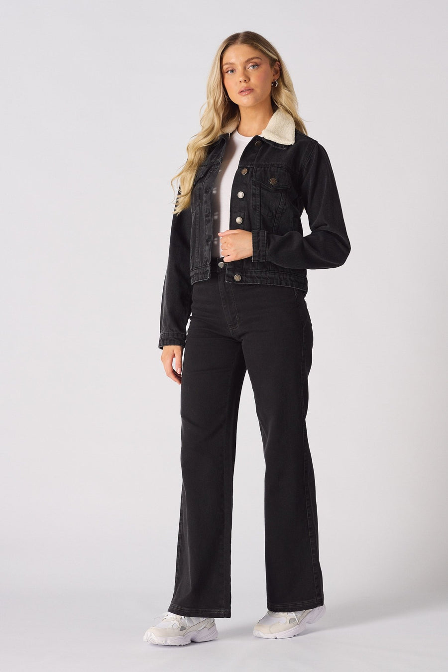 Drift Sherpa Collar Denim Jacket – Black - JMOJO - Women's Denim Jackets Sherpa