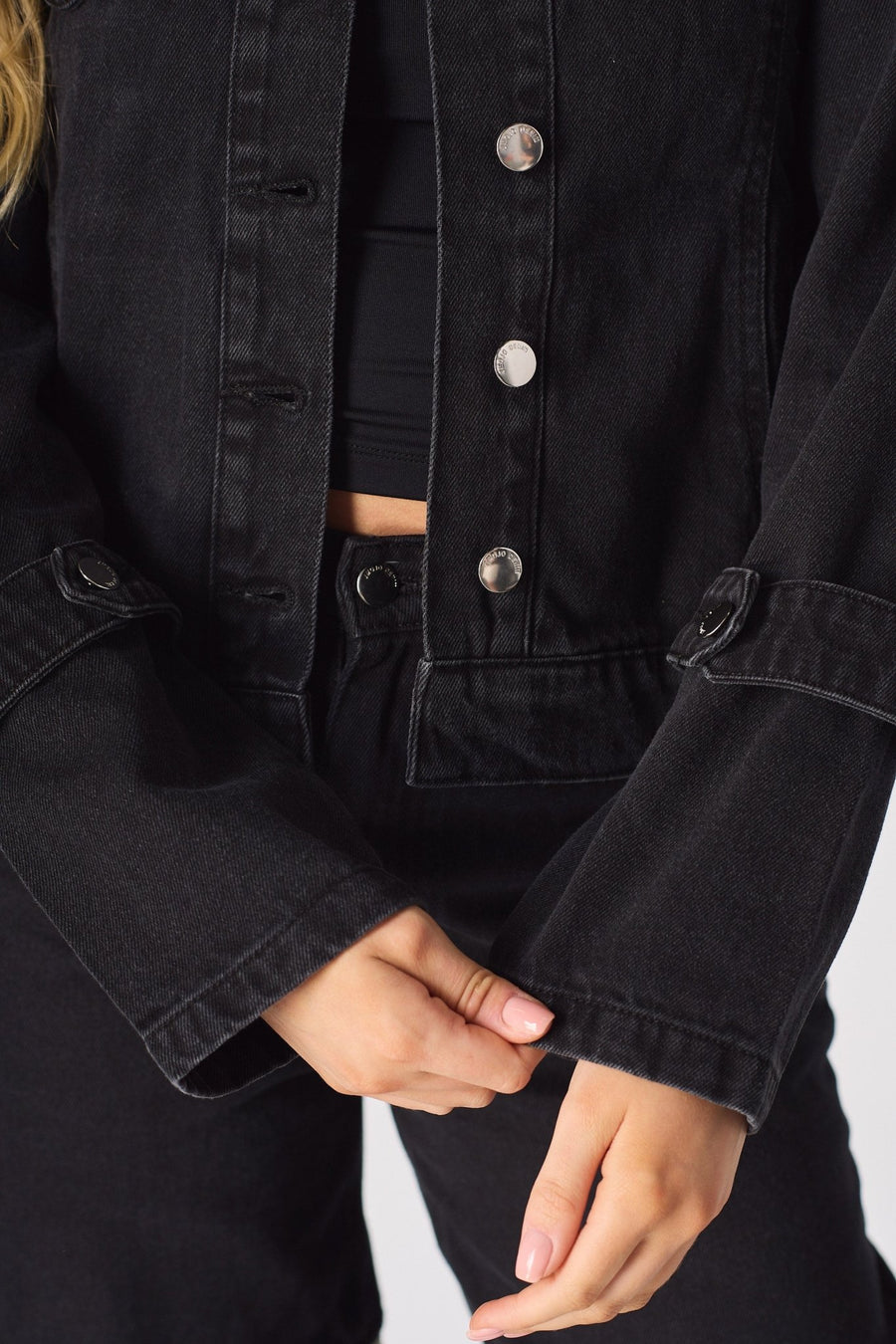 Edge 2 - in - 1 Detachable Sleeve Jacket – Black Wash - JMOJO - Women's Denim Jacket Detachable