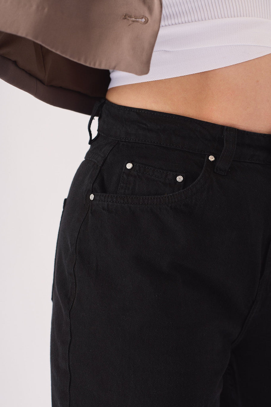 Evora High Waisted Turn Up Straight Leg Jeans - Black - JMOJO - Women's Straight Leg Jeans