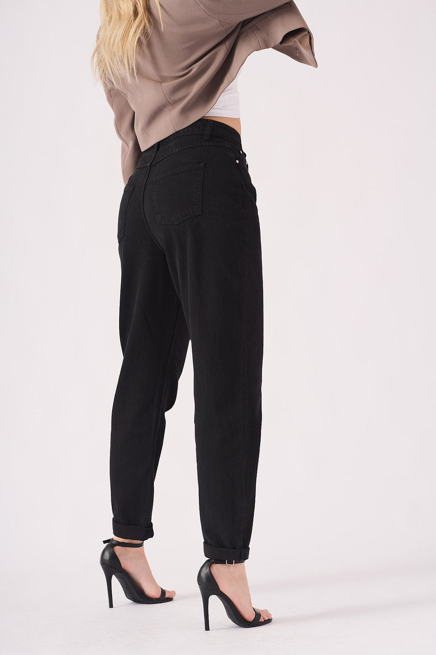 Evora High Waisted Turn Up Straight Leg Jeans - Black - JMOJO - Women's Straight Leg Jeans