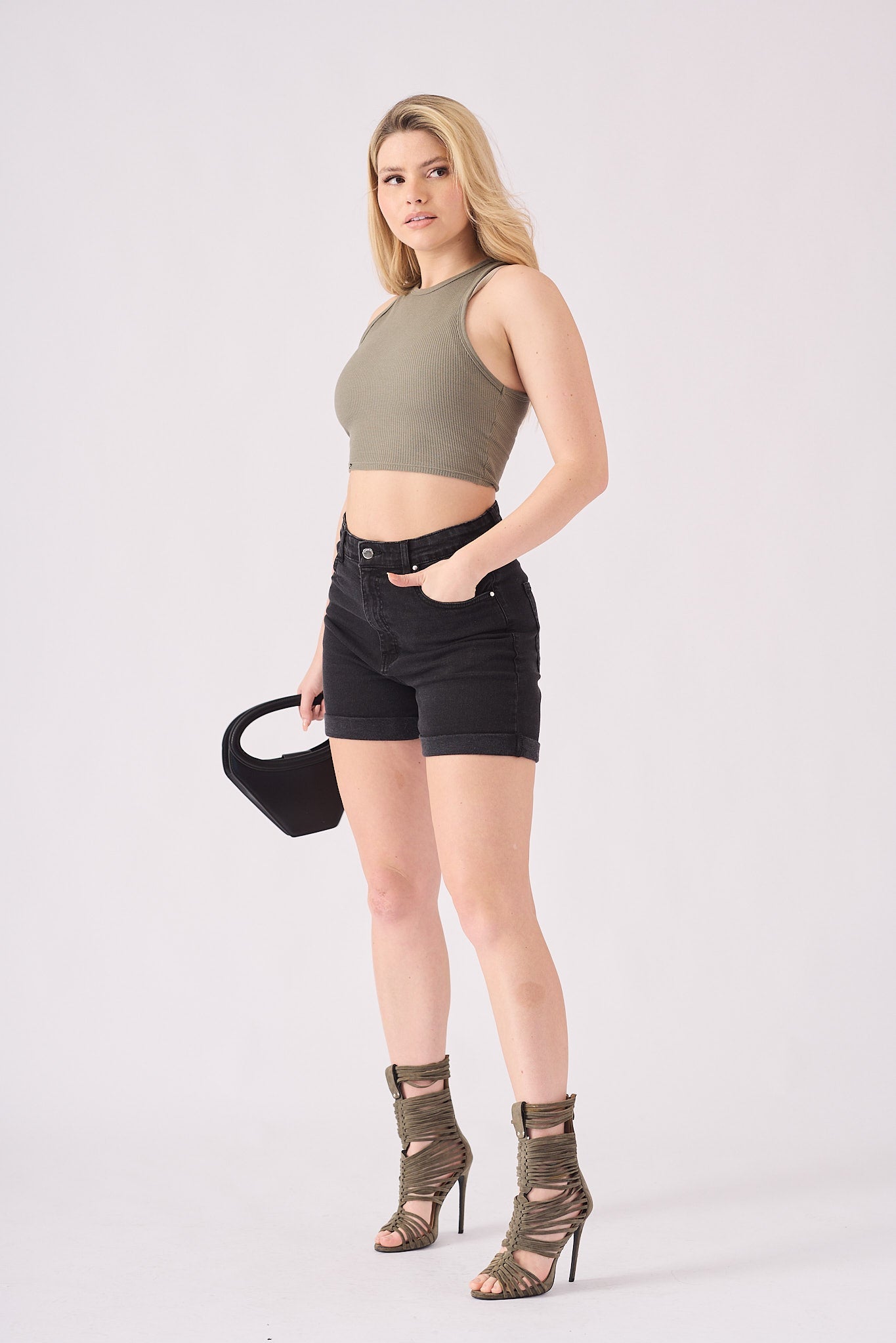 HIGH WAISTED TURN UP DENIM SHORTS - BLACK WASH - JMOJO - Women's Denim Shorts