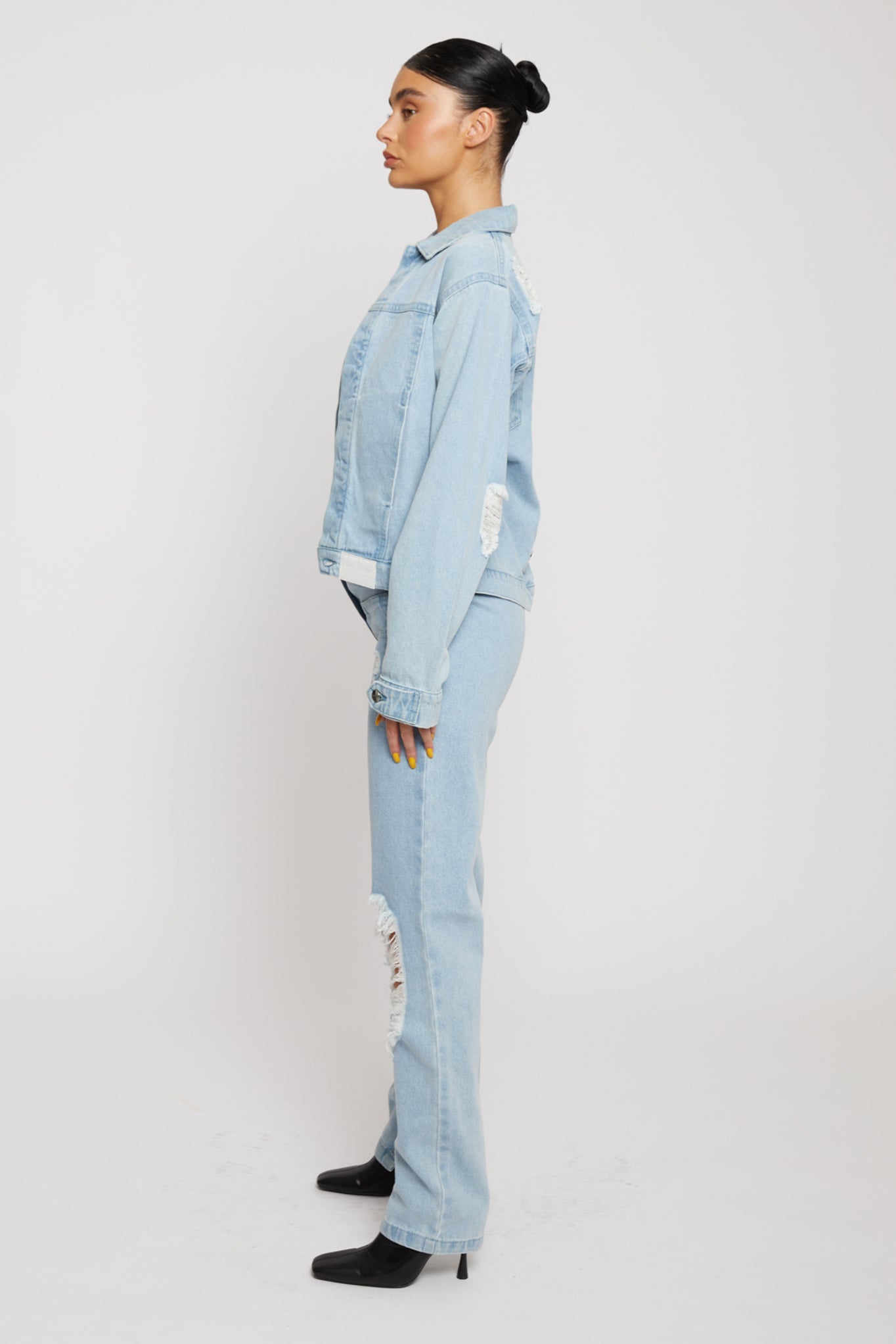 Jmojo distressed denim jacket women light wash side profile view