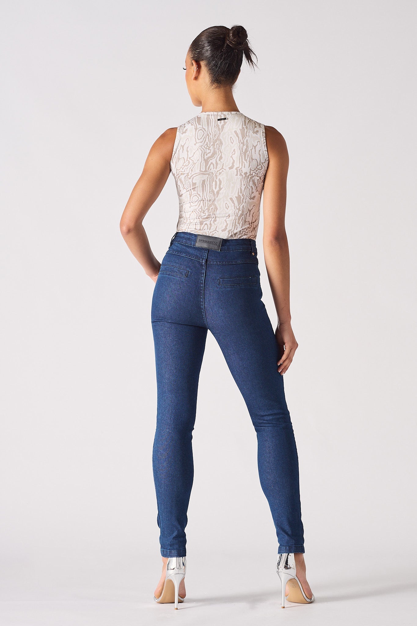 Jmojo high waisted biker skinny jeans dark blue back view on model