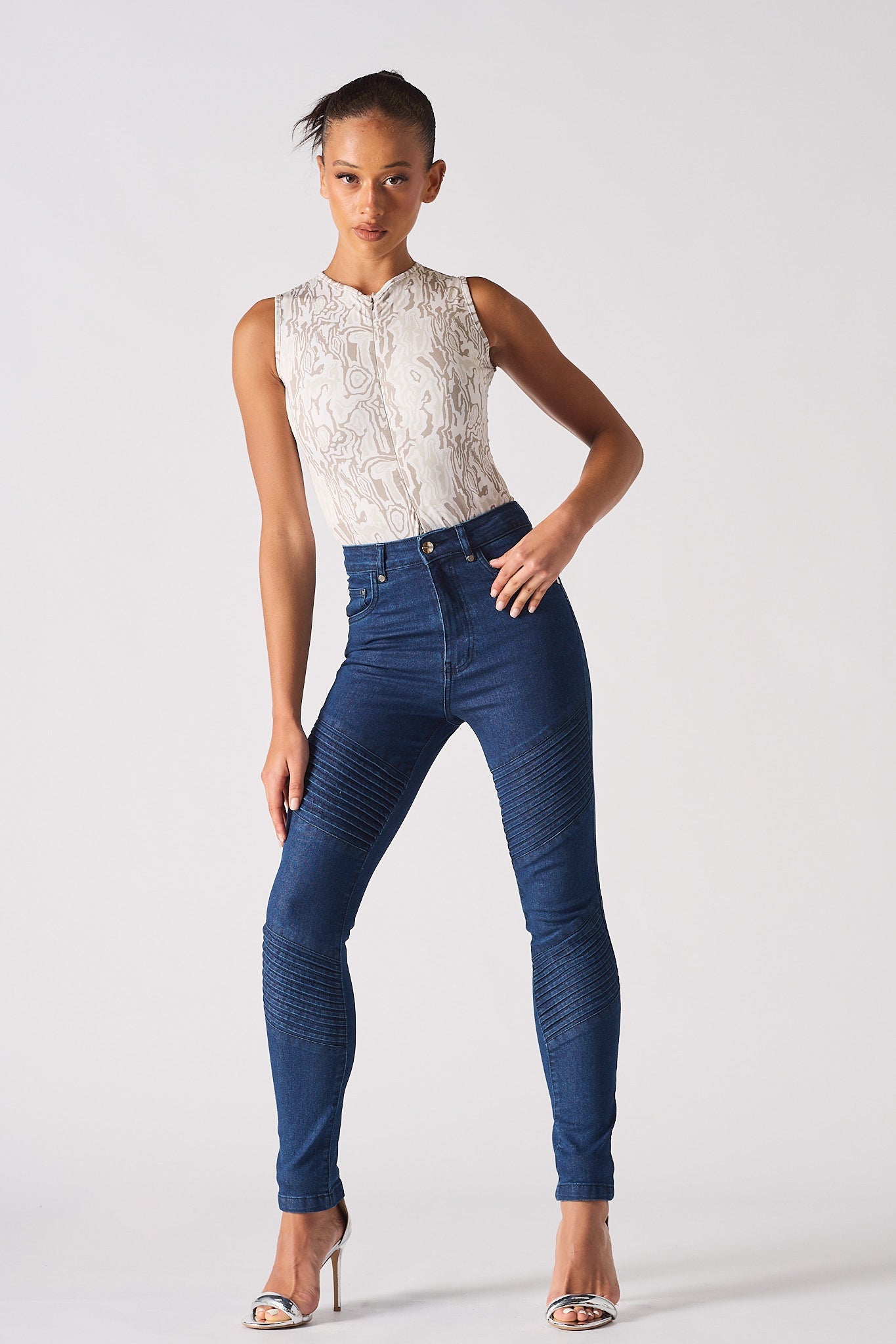 Jmojo high waisted biker skinny jeans dark blue front full body model