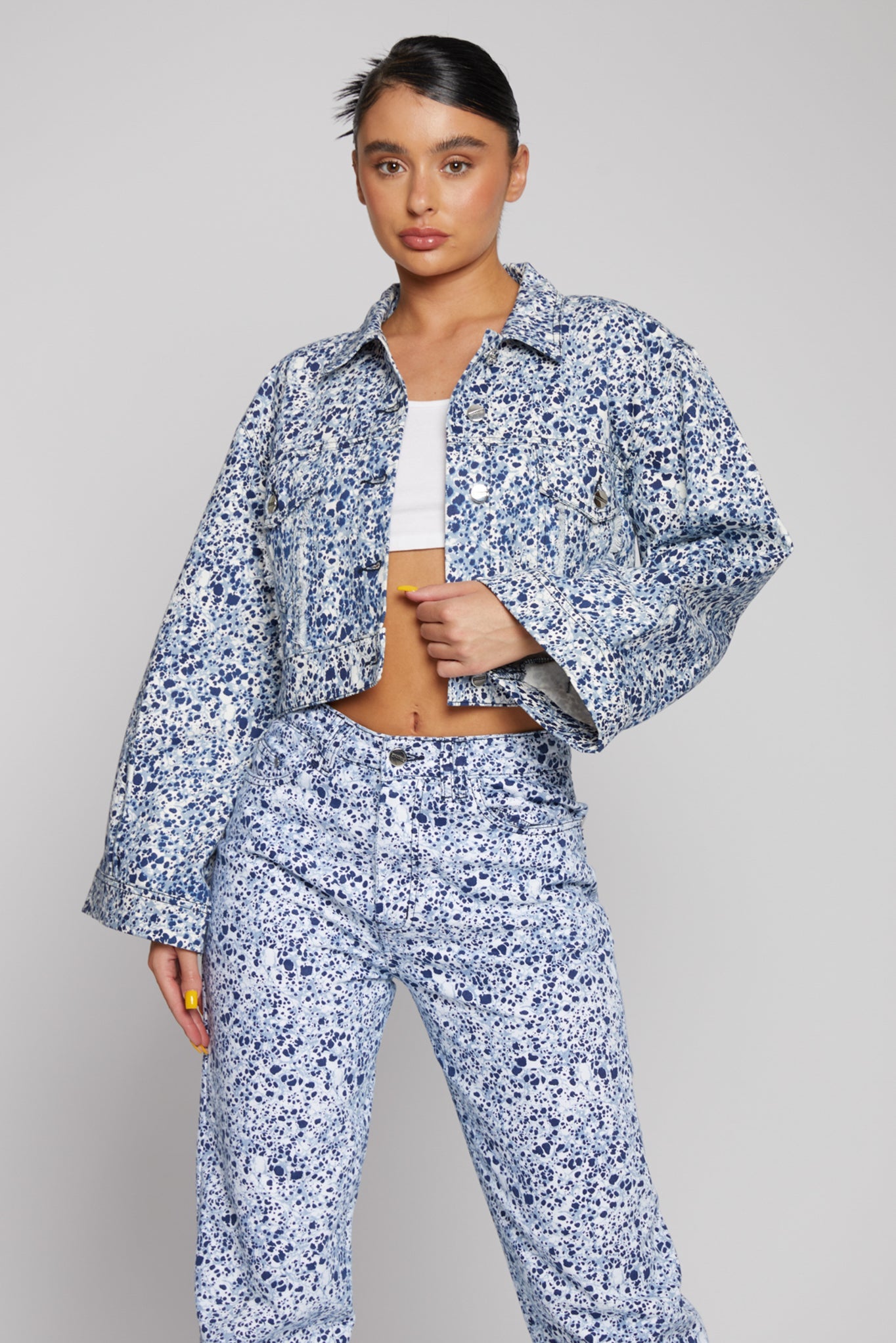 Jmojo marble print cropped denim jacket front close up view with matching jeans