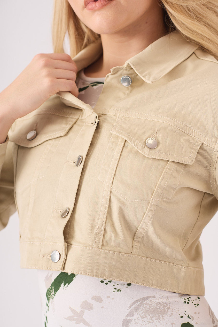 Pebble Cropped Denim Jacket – Stone - JMOJO - Women's Cropped Denim Jackets