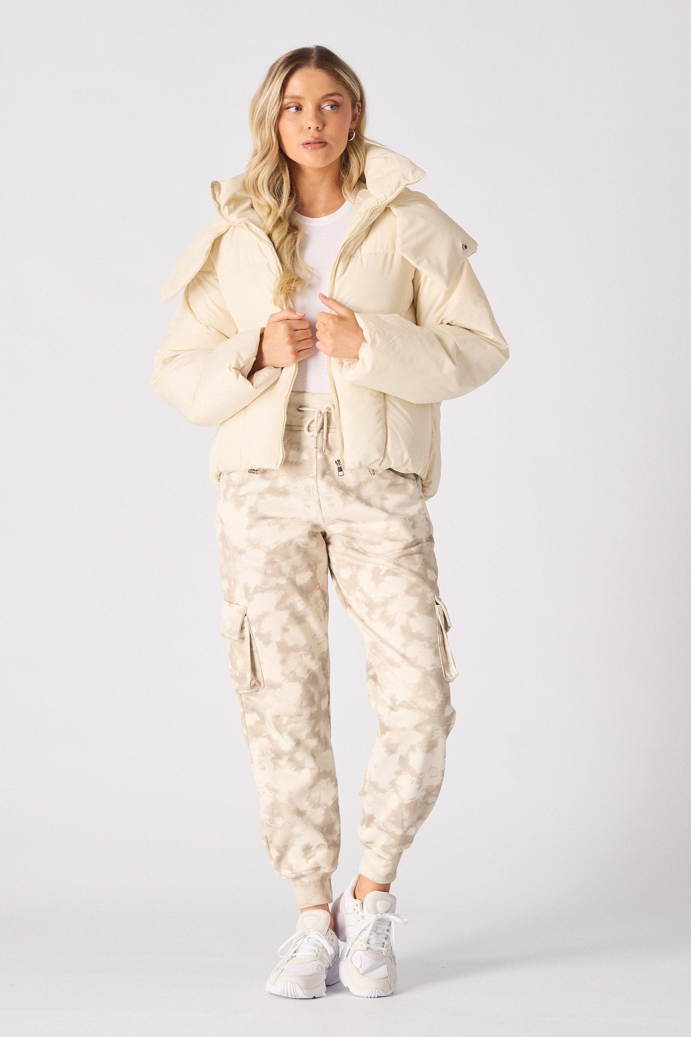 Puffer Hooded Jacket - Beige - JMOJO - Women's puffer