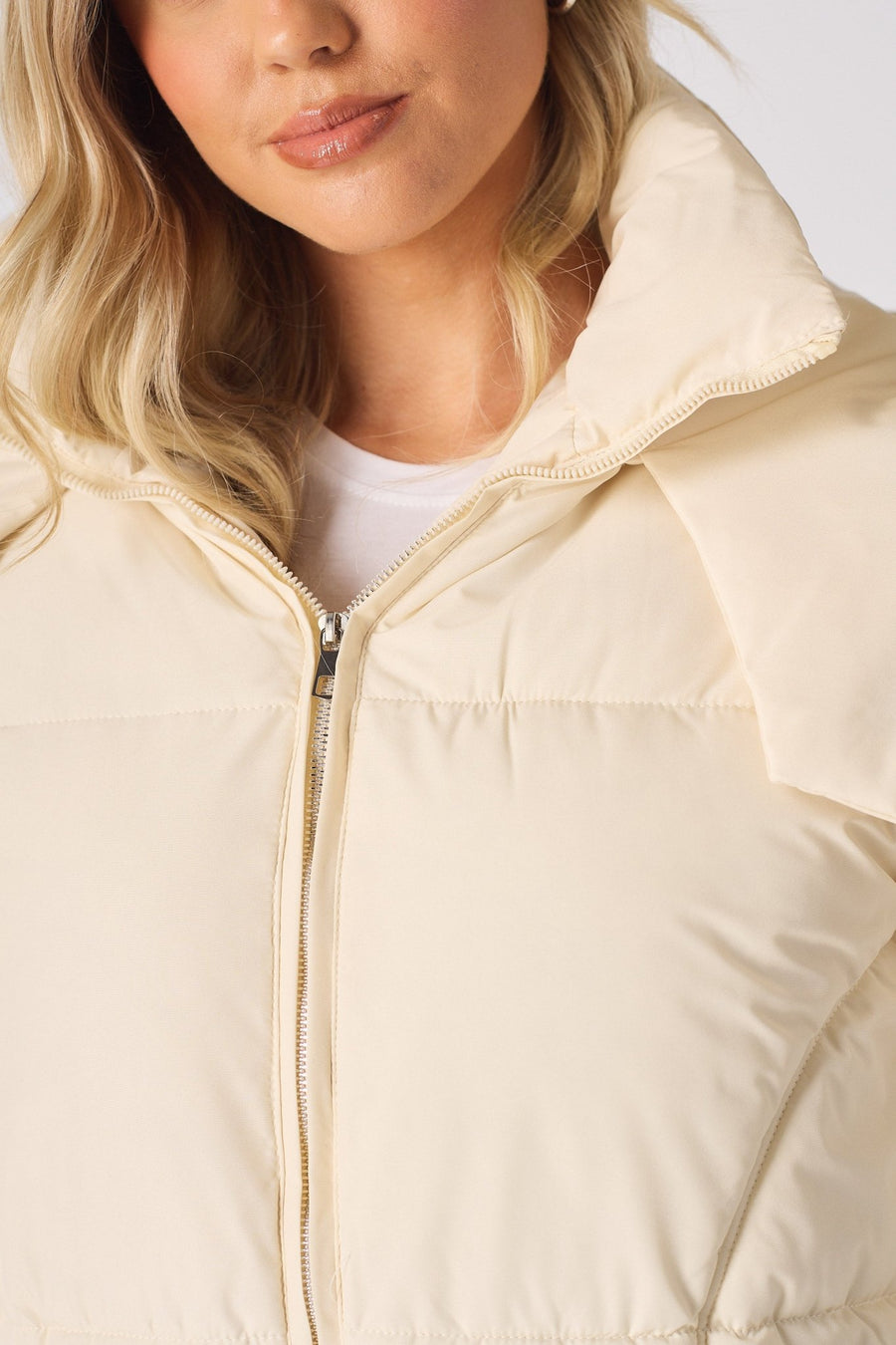 Puffer Hooded Jacket - Beige - JMOJO - Women's puffer