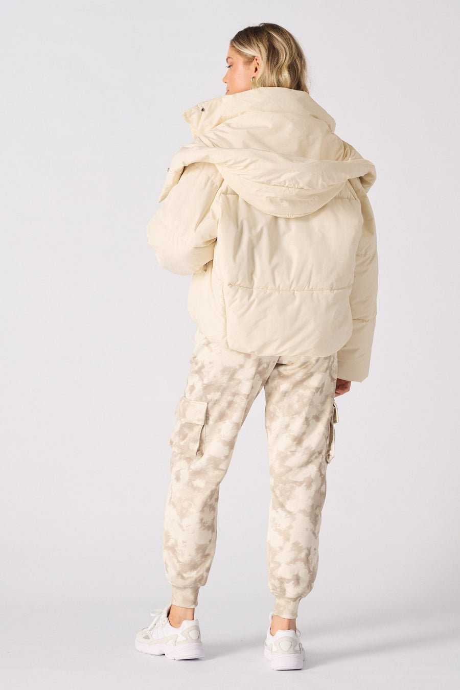 Puffer Hooded Jacket - Beige - JMOJO - Women's puffer