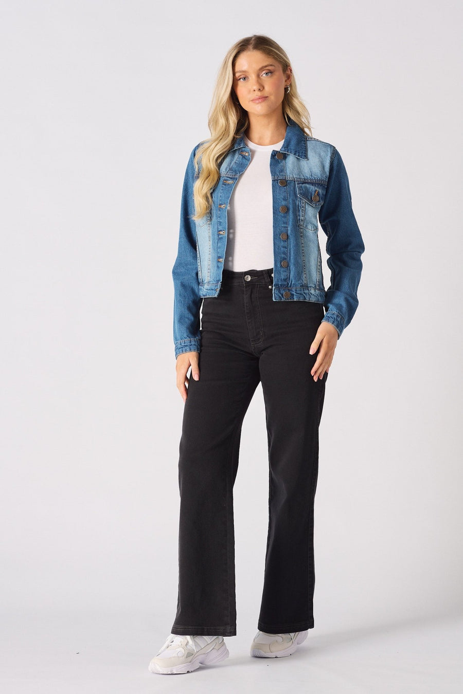 Quarry Denim Trucker Jacket – Mid - Blue - JMOJO - Women's Denim Jackets