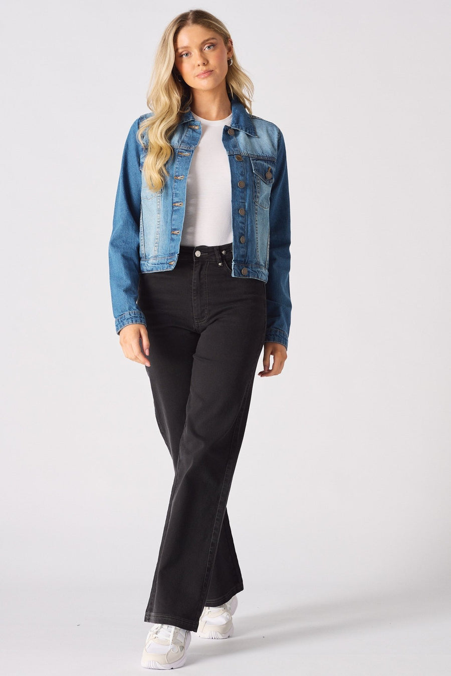Quarry Denim Trucker Jacket – Mid - Blue - JMOJO - Women's Denim Jackets