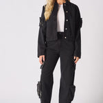 REMOVABLE POCKETS DENIM JACKET - BLACK WASH - JMOJO - Women's Cargo Denim Jacket Removable Packets