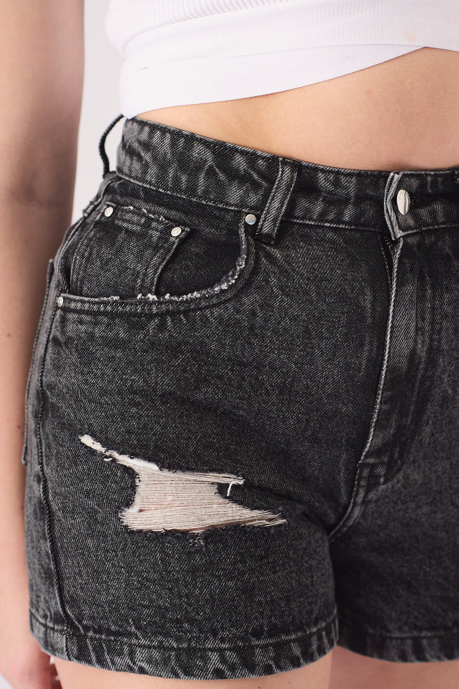 RIPPED DENIM SHORTS - BLACK ACID WASH - JMOJO - Women's Denim Shorts