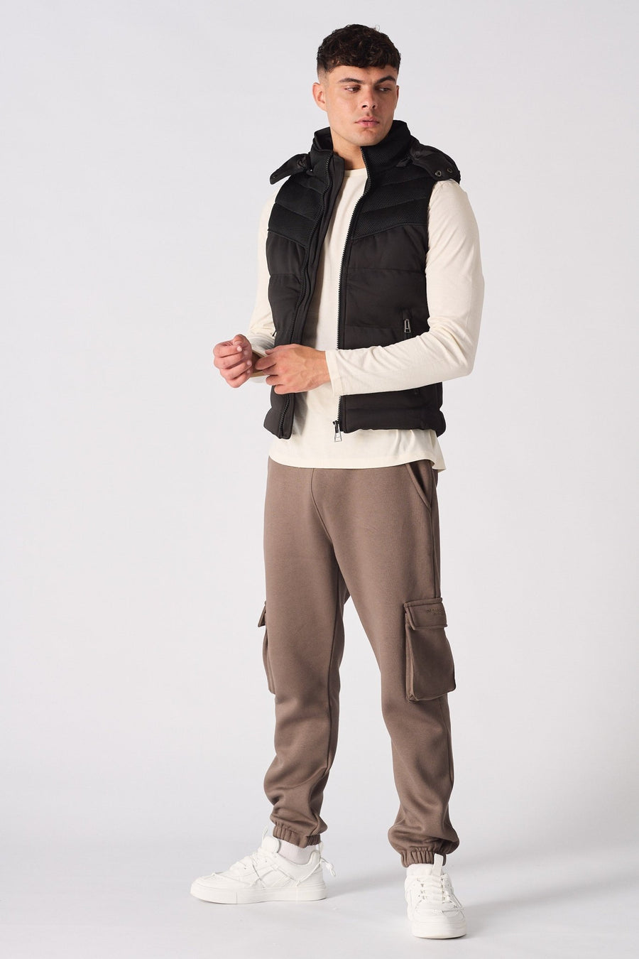 SLEEVLESS PUFFER JACKET - BLACK - JMOJO - Men's Puffer Jackets