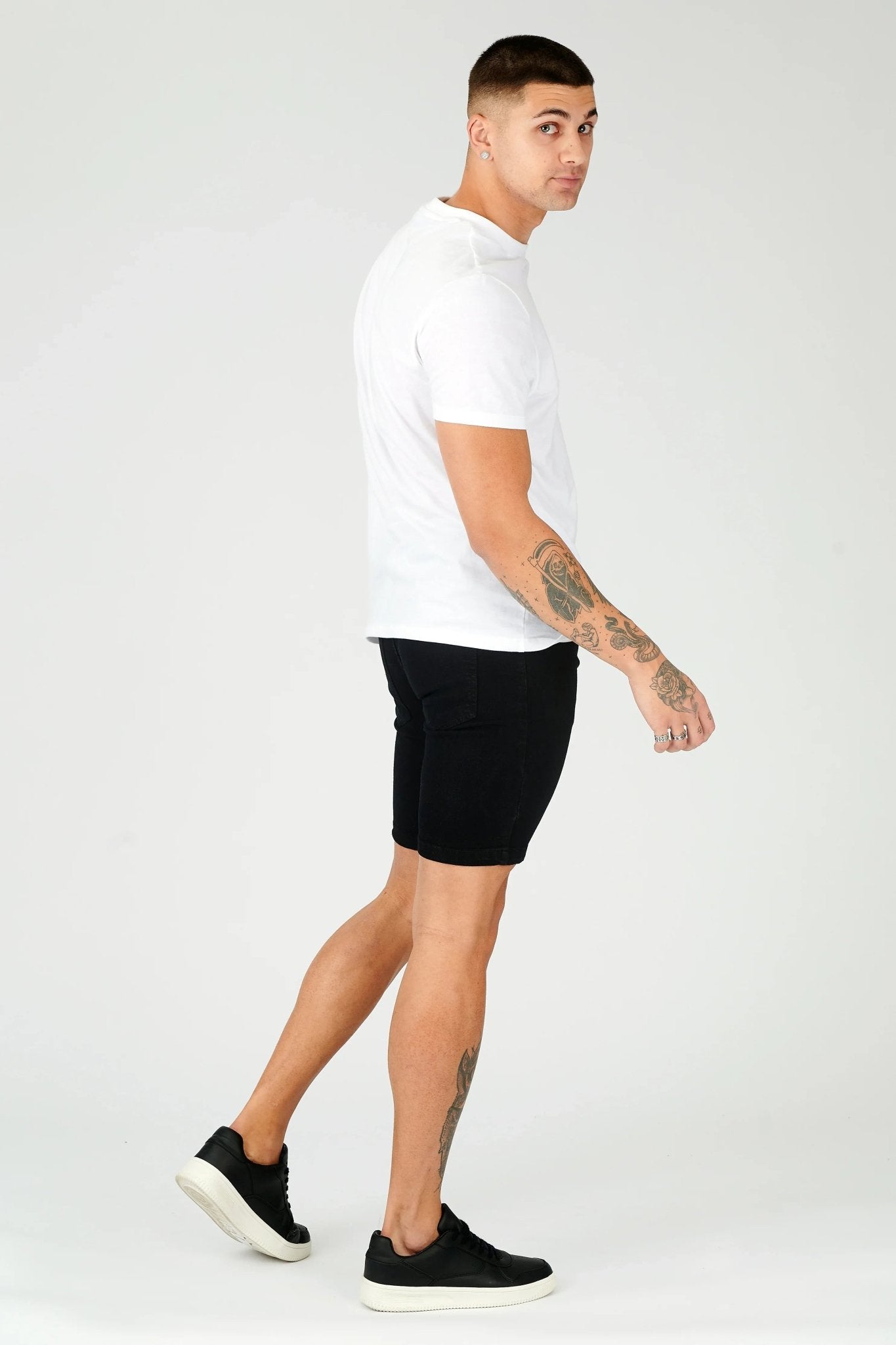 SLIM FIT DENIM SHORTS - BLACK - JMOJO - Men's Denim Shorts