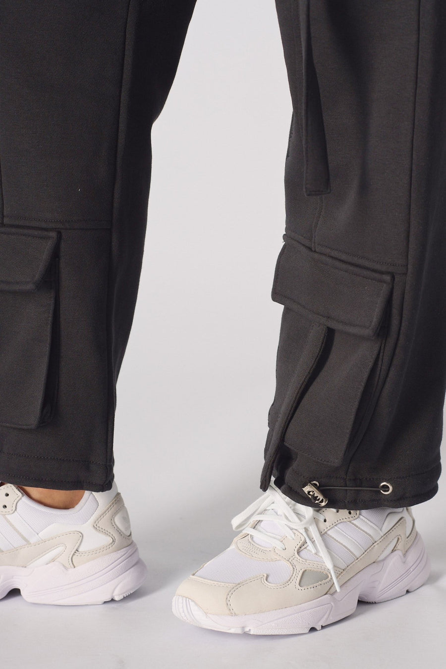 STRAIGHT LEG CARGO JOGGERS - BLACK - JMOJO - Women's Straight Leg Cargo Joggers