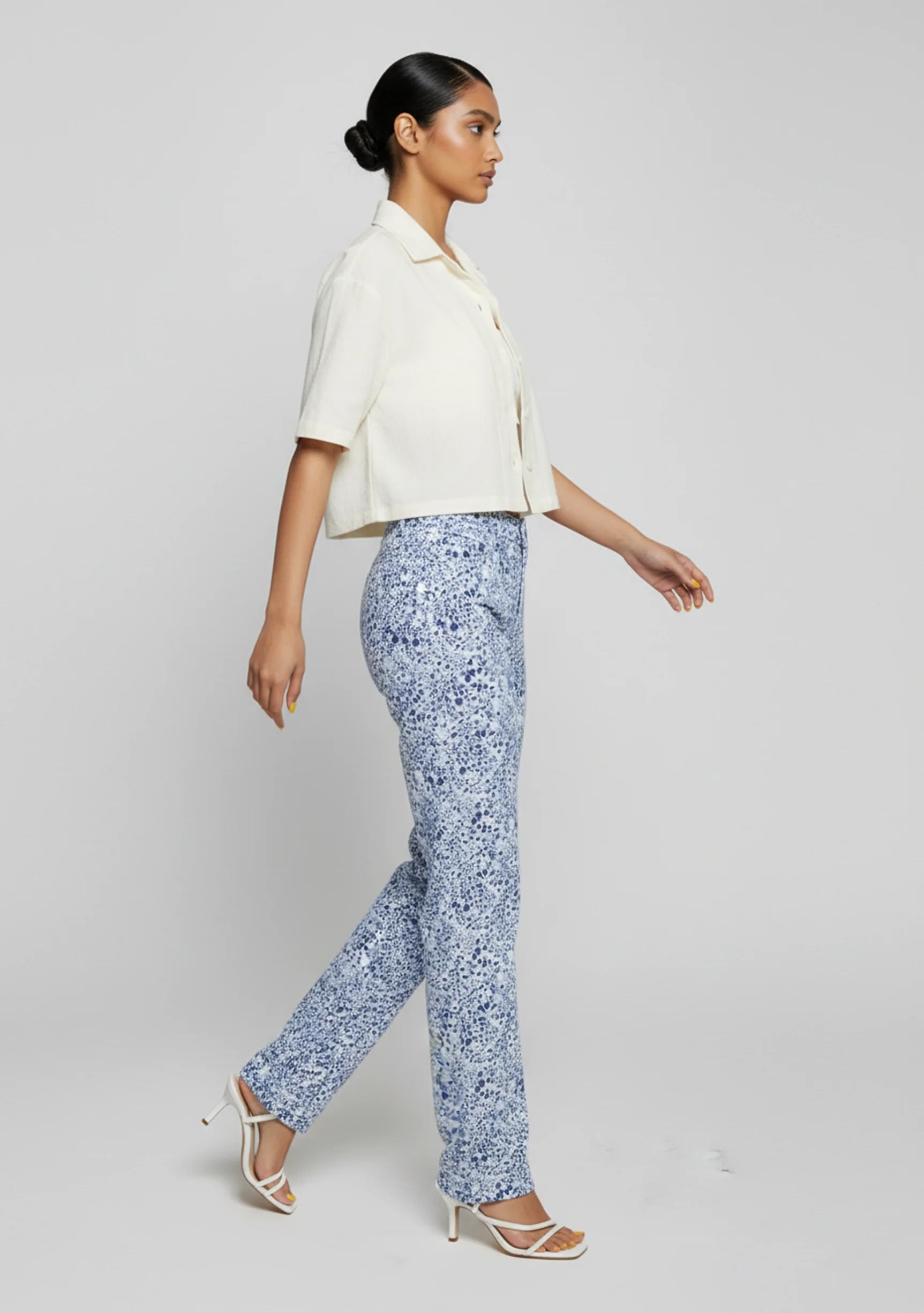 Side view of Womens Blue Marble straight leg jeans