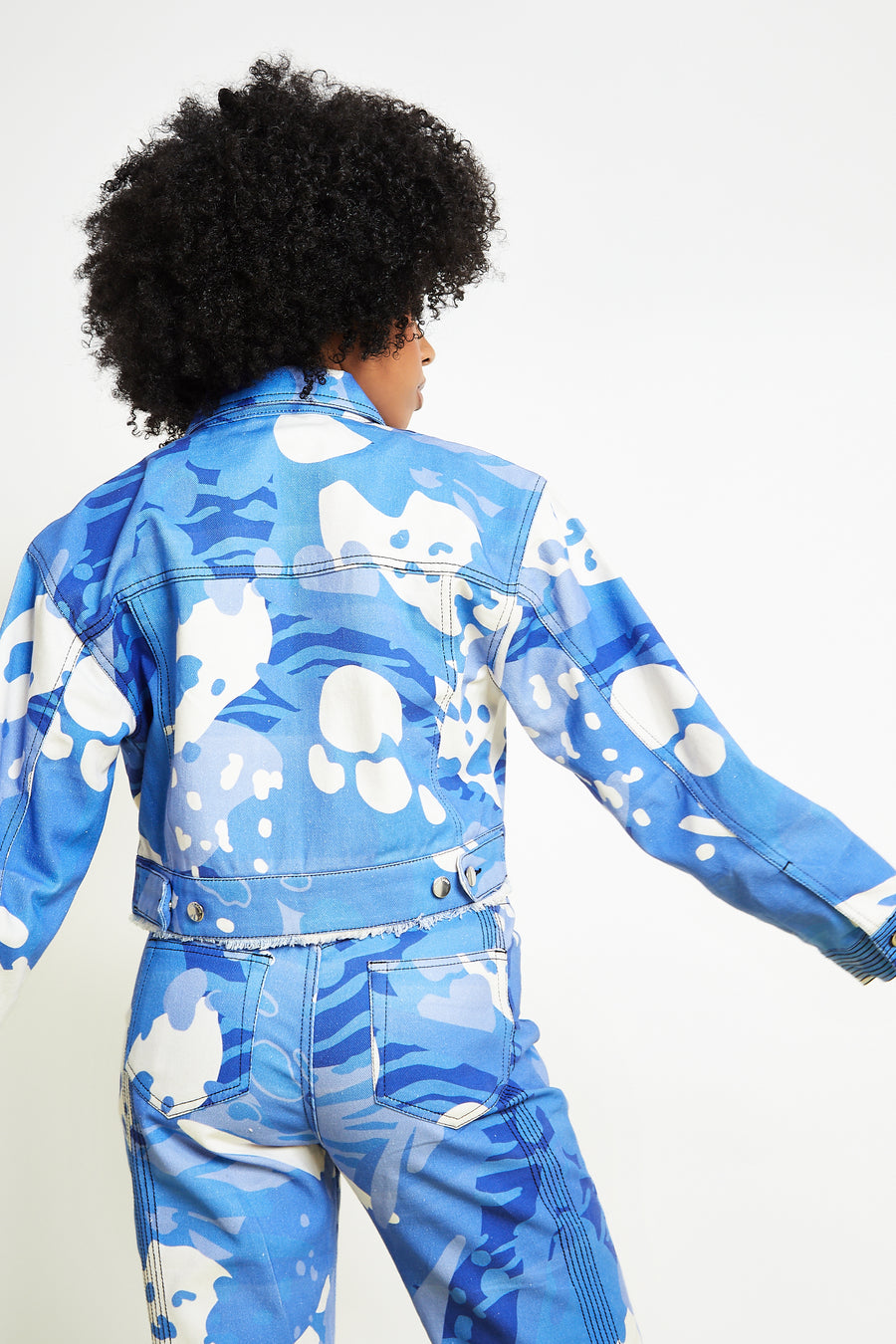 CROPPED DENIM JACKET - BLUE & WHITE -  Women's Printed Cropped Denim Jackets