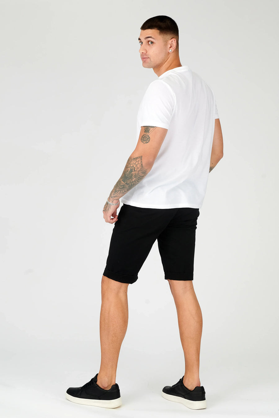HADSON Stretch Slim Fit Chino Shorts - Black -  Men's Chino Shorts