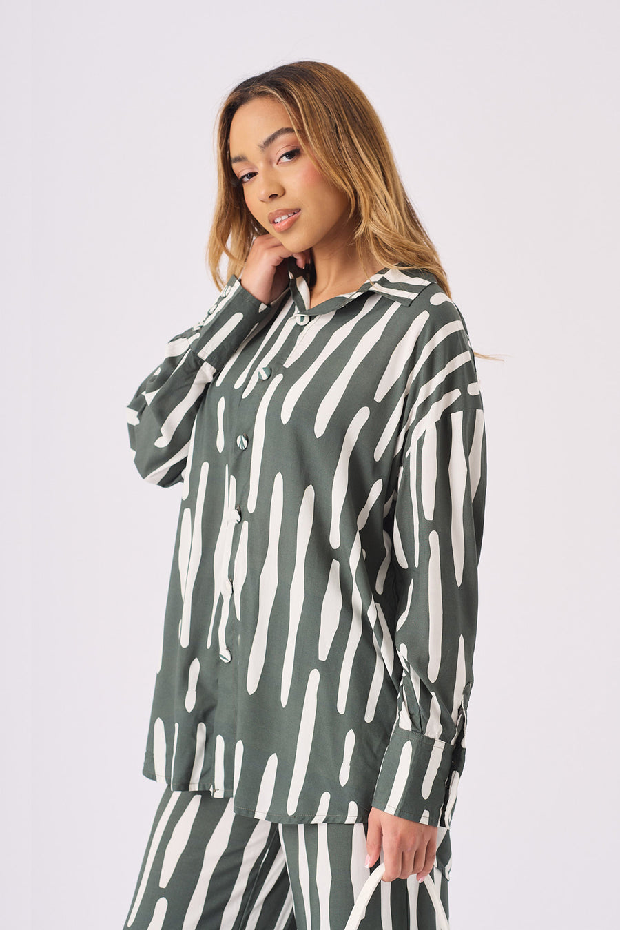 LONGLINE OVERSIZED SHIRT - GREEN -  Women's Oversized Shirts