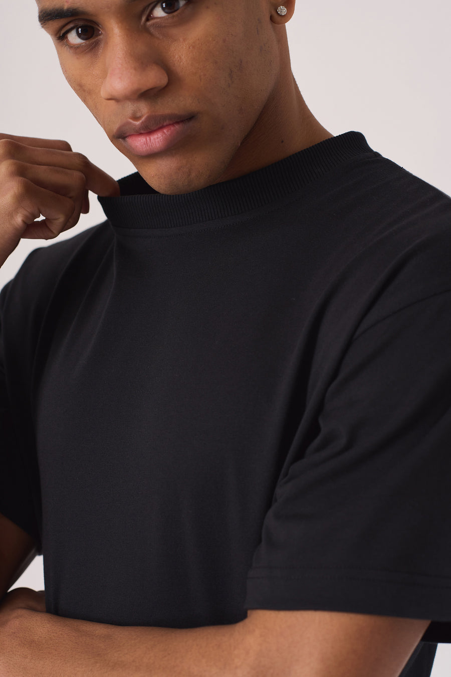 PREMIUM ESSENTIAL STRETCH T-SHIRT - BLACK -  Men's T-Shirt